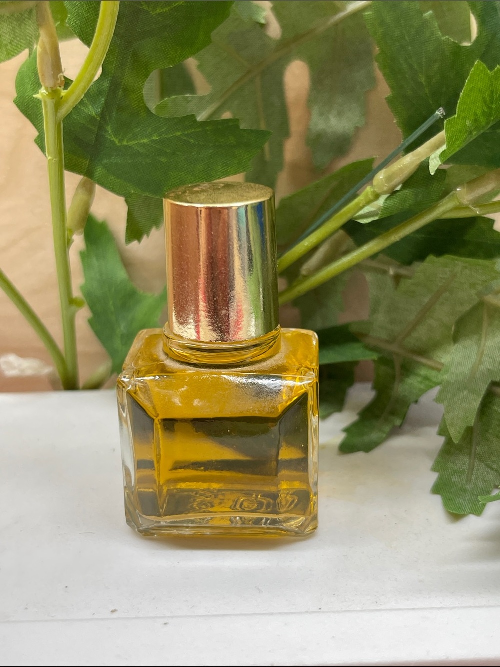 Avon vivage perfume .5 oz